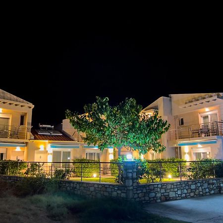 Yalos Beach Maisonettes سكالا سوتيروس المظهر الخارجي الصورة