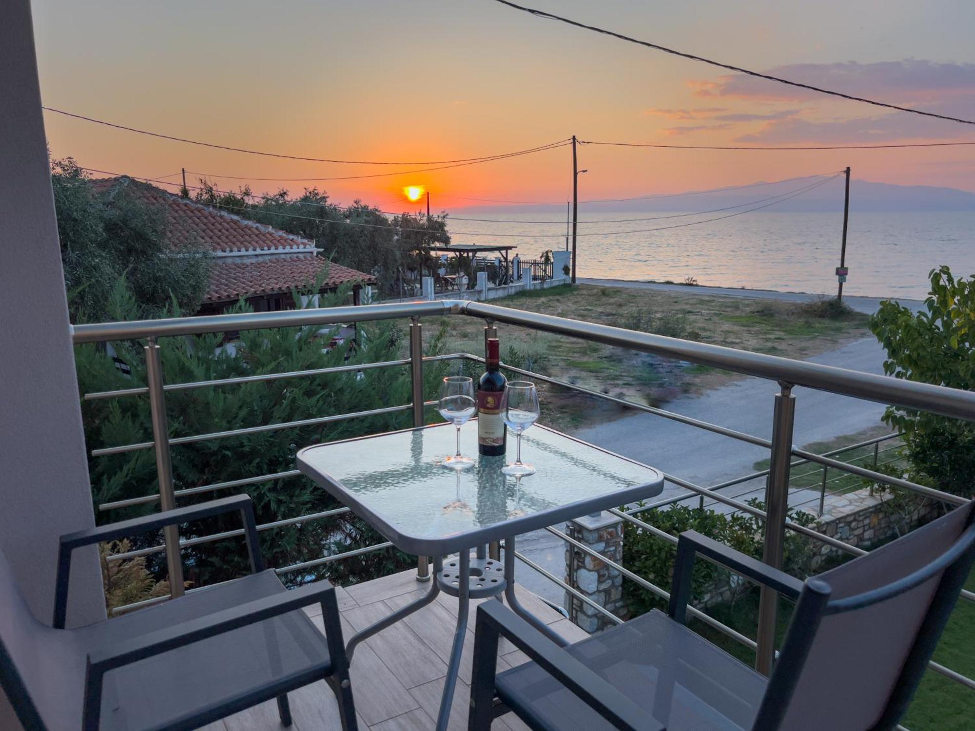 Yalos Beach Maisonettes سكالا سوتيروس المظهر الخارجي الصورة