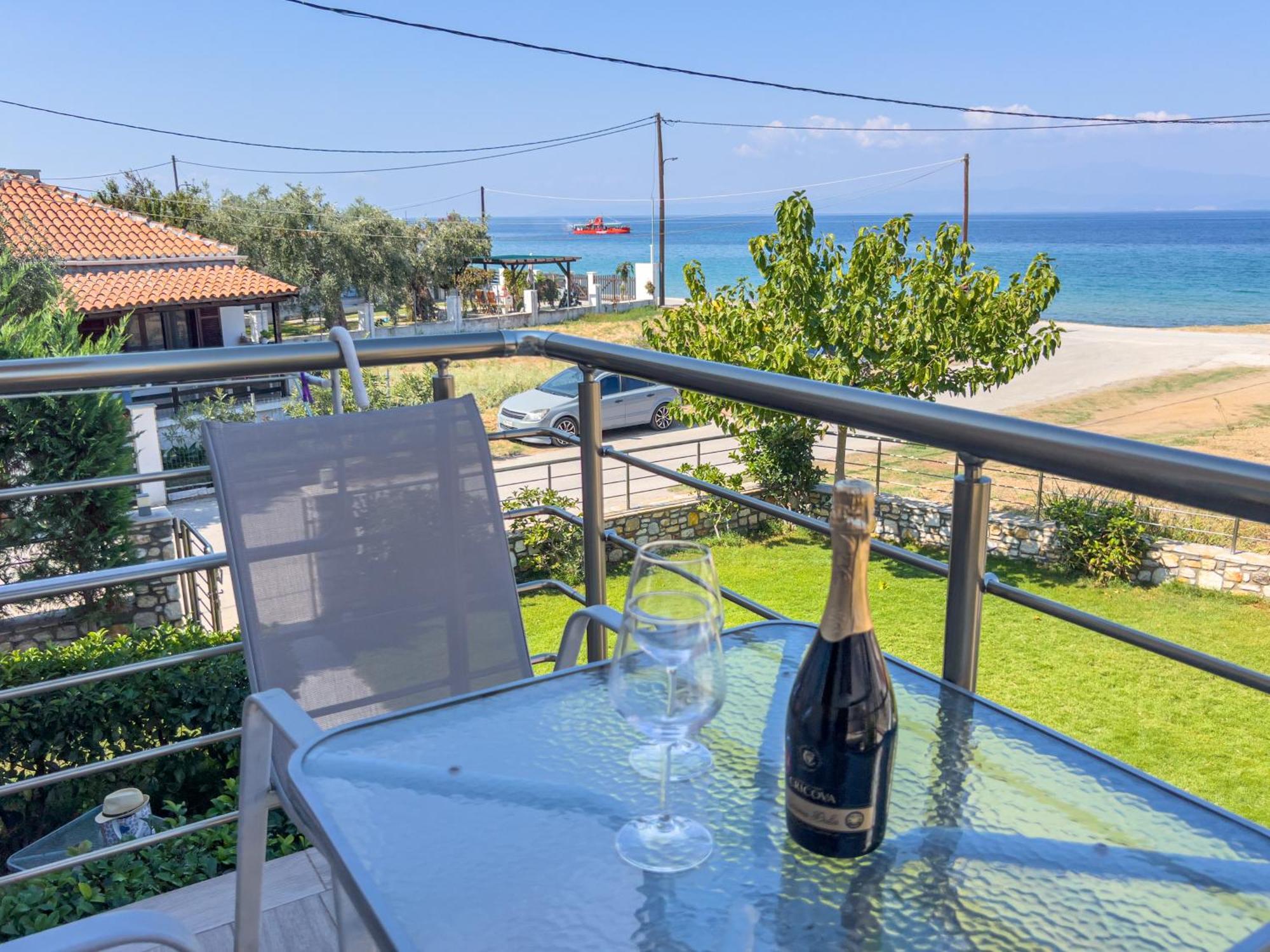 Yalos Beach Maisonettes سكالا سوتيروس المظهر الخارجي الصورة