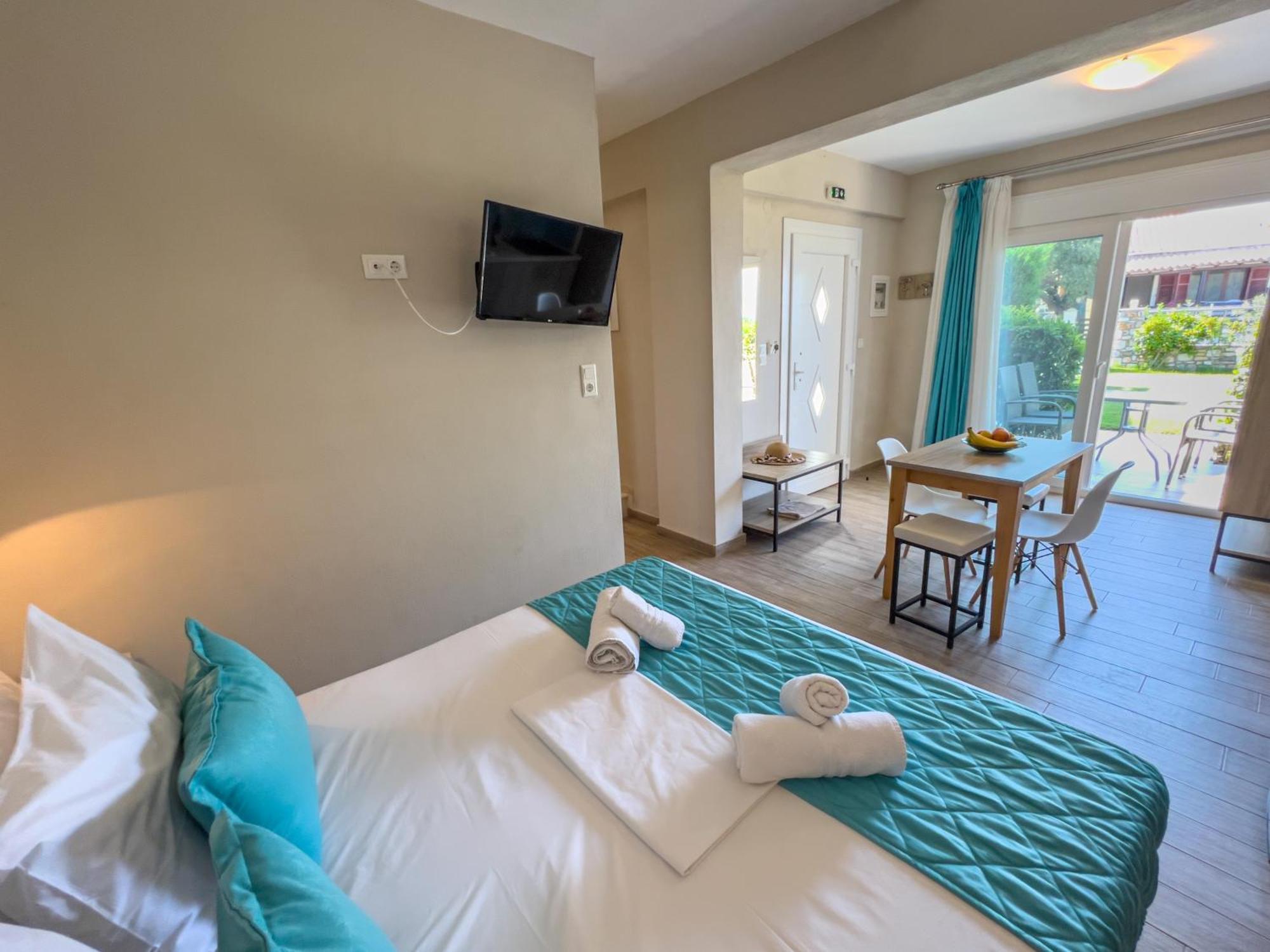 Yalos Beach Maisonettes سكالا سوتيروس المظهر الخارجي الصورة